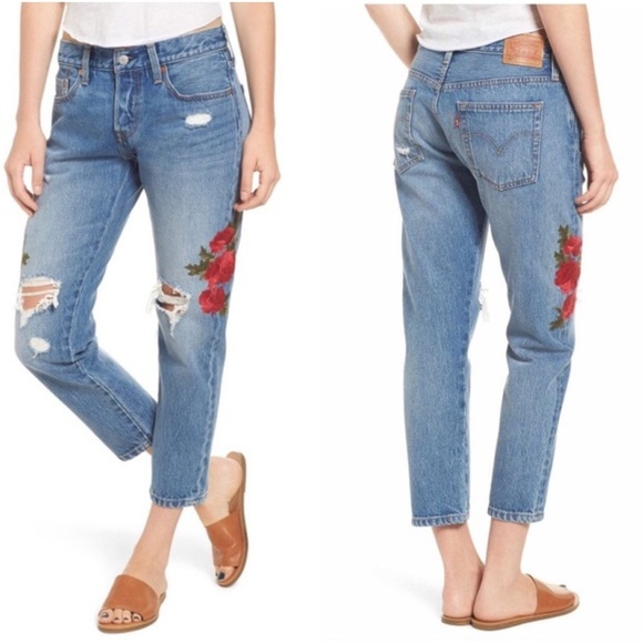 Levi's Denim - Levi's Blue Cropped Jeans with Red Floral Embroidery
